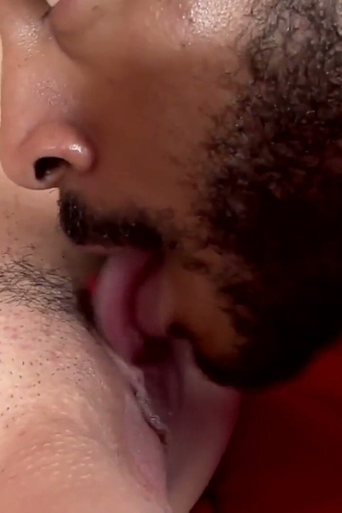 Giant cock for huge creampie