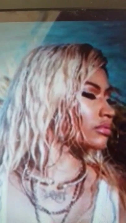 Tribute cumshot for Nicki Minaj