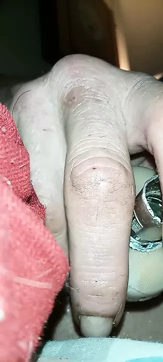 Self fucking my ass