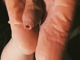 Breite Sohlen, Footjob