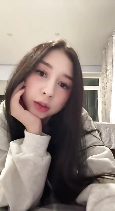 AislyEmbury video
