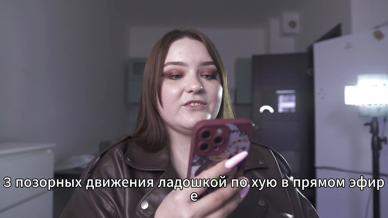 Pornohistorie - Løytnantens kone legger seg gjerne under sjefen (russisk, blowjob, hard sex, hanrei)