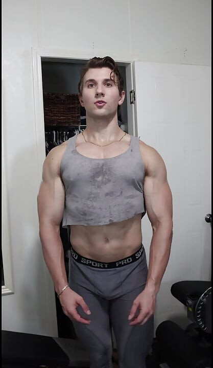 Hot stud love to workout and encourages you to do so