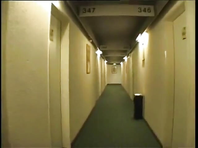 Blonde teen gets cumshot in her face