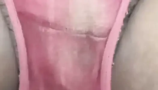 Hintli evli kadın odada sert sikişiyor ve amına boşalıyor desi ladaki ko choda aur uski choot me malai nikal di