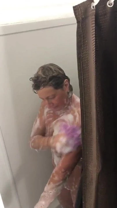 Jersey Cougar Showering Before Date