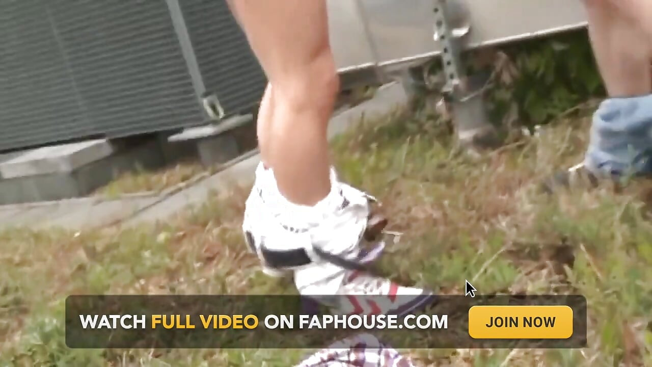 2 Blonde German Skater Twinks Fuck on the Roof