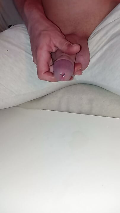 Riesiger Cumshot in 6 Etappen