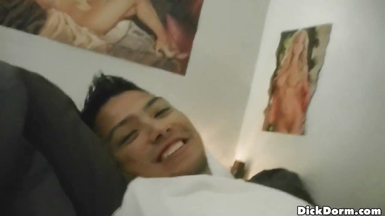 Reality Dudes - Wild Jerry Obliterates Anthony's Mind as They Turn Shaving Into Sucking Real Quick Inside the Dorm Room Setup