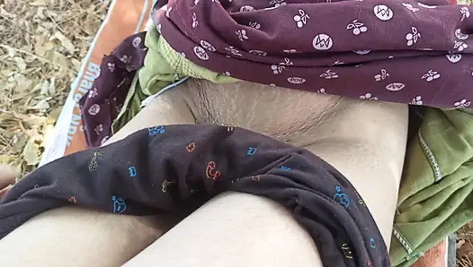 Bhabhi ji ko land se aur ungli se bhabhi ji ki pyas bujhayi