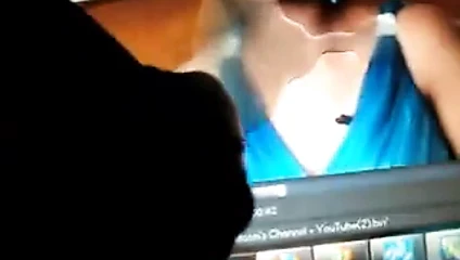 Meghna Raj'a boşalıyor