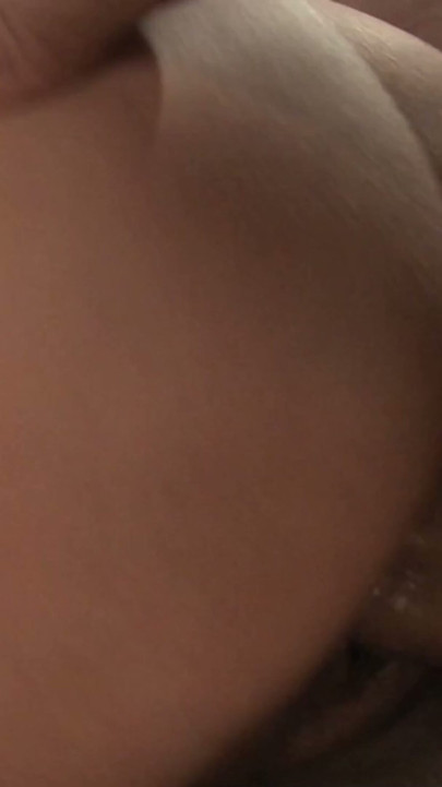 Harmony Rose houdt ervan om een grote lul in haar strakke | Clip 1