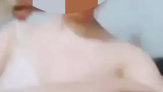 Bibiku lagi sange berat pengin dipuaskan kontol gede