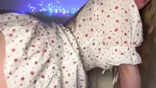 Jucielussie fingering anal and pussy