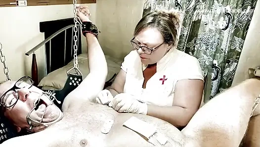 Dominaytix nyonya April - kesucian medis