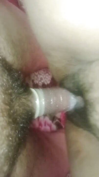 Today, I Had My Sister-in-law Suck My Cock and Had Sex with Her Hard Fucking and a Blowjob.