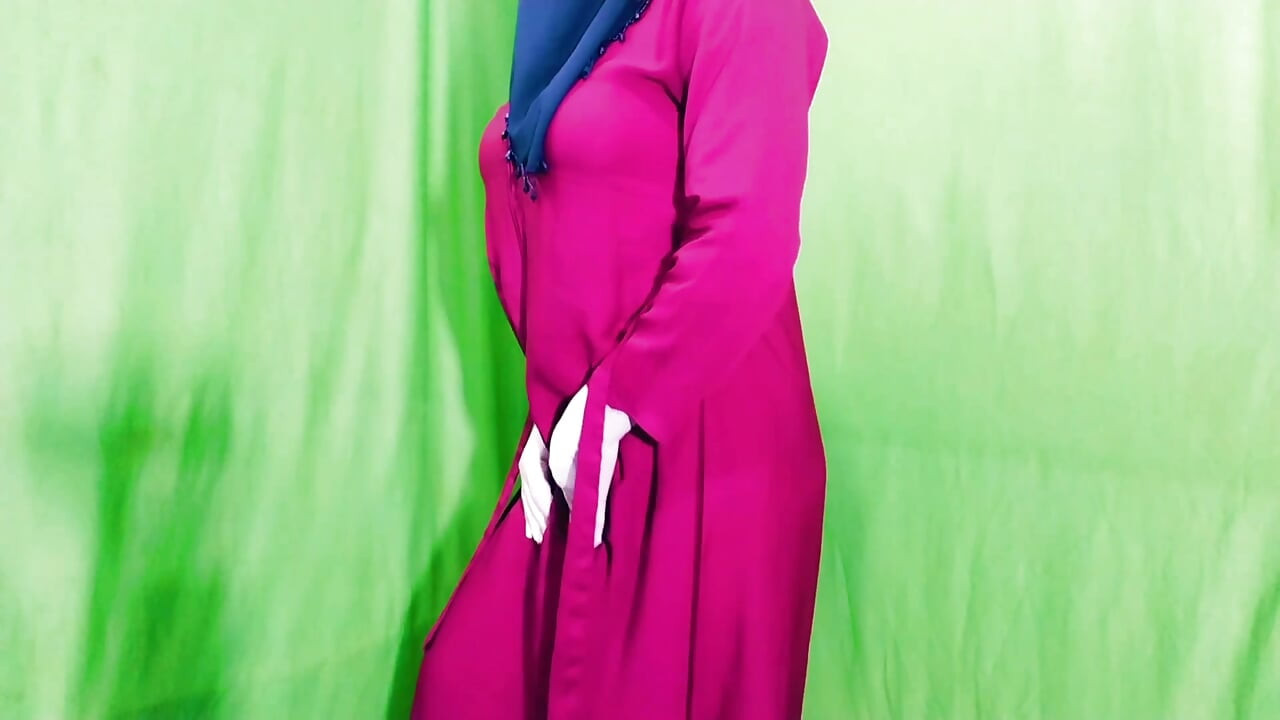 Arabian bonita hijabi muçulmana menina muito engraçado vídeo
