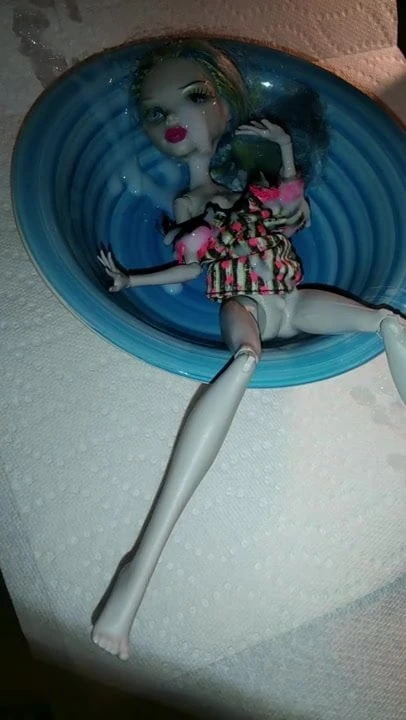 Fake Cum Ghoulia (Doll)