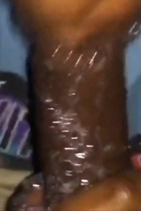 Perfect Lips-gets Blind Folded an Gets Surprise Dick!!!