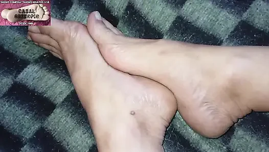 Worshipping the feet of Gresopio 5