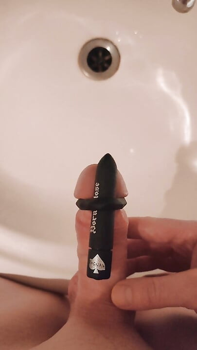 Squirting Tutorial - use a bullet vibe!!