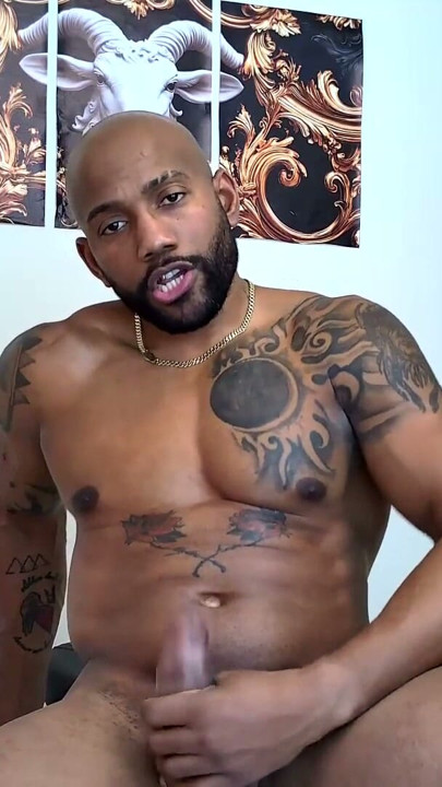 I masturbate while they make a video call | Clip 1