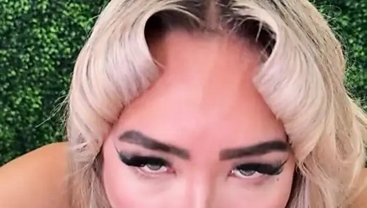 Luna luxe si cewek hot yang lagi ngentot kontol besar sampai telan sperma