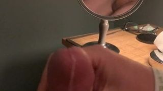 Wanking with cumshot - double mirror angle