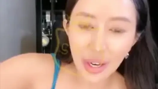 Buka kakinya, memek cantik indonesia, jilat