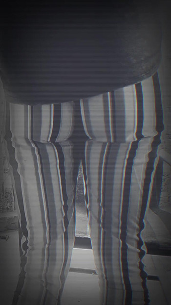 Shaking ass