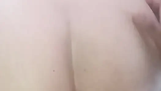 Sama tetangga, suaminya hampir mergokin kami