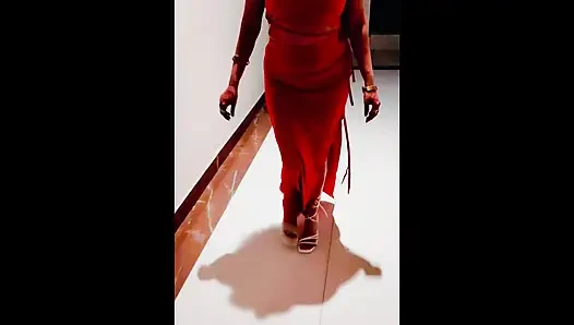 Kayınbiraderi ateşli baldızını otel odasında sikiyor