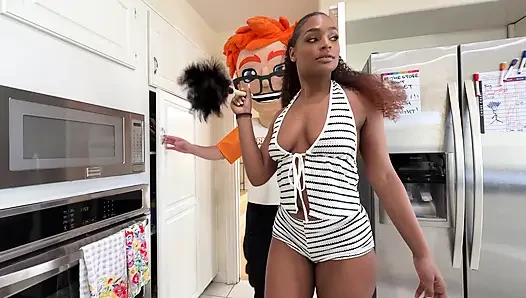 My Big Ass Ebony Maid Rhae Woods Begged for This Job