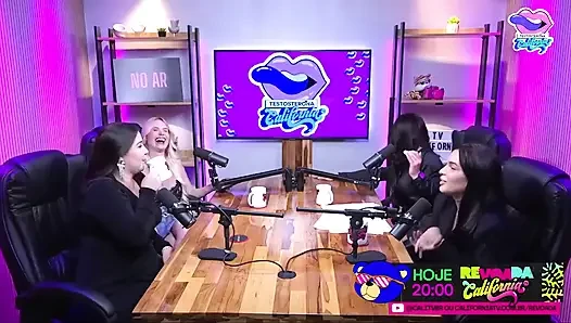 Hot Podcast bareng gi genesini dan flora favaretto