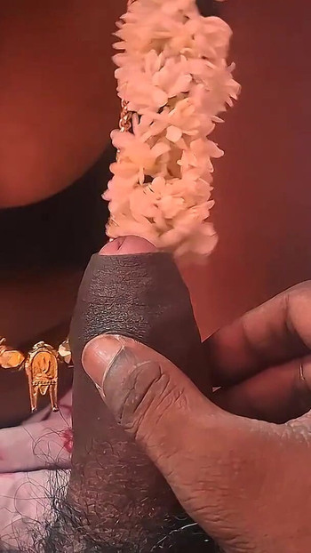 Tamilska žena jebe svog muža i dostiže orgazam | Klip 2