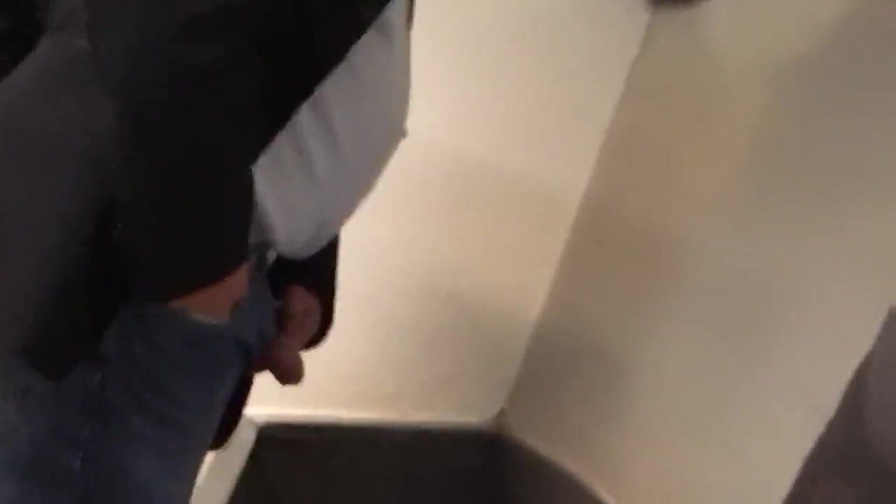 Fat cock piss