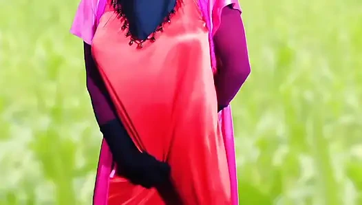 Hintli savita baudi fırtınalı bir gecede seks yapıyor