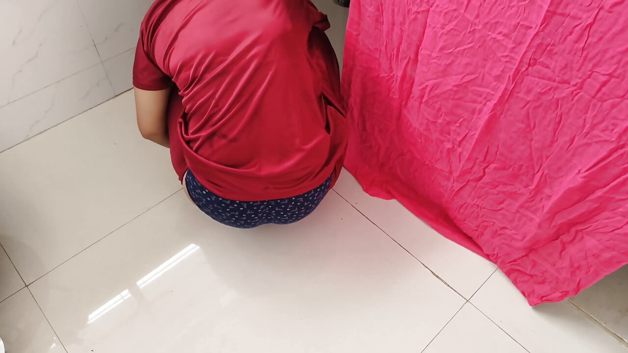Desi Bhabhi Keittiöseksivideo lankon kanssa