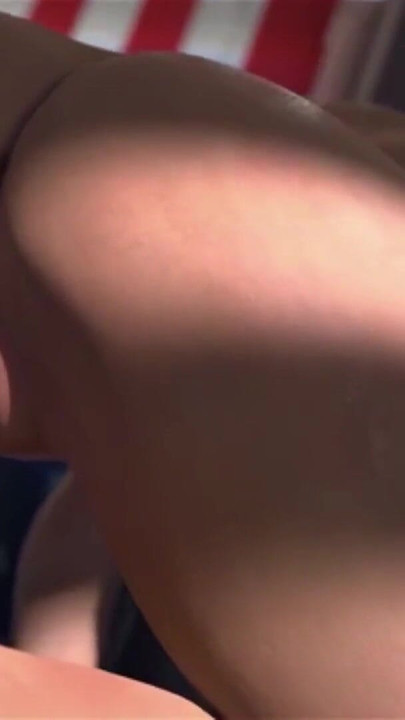 מזיין את החברה בבית | קליפ 1