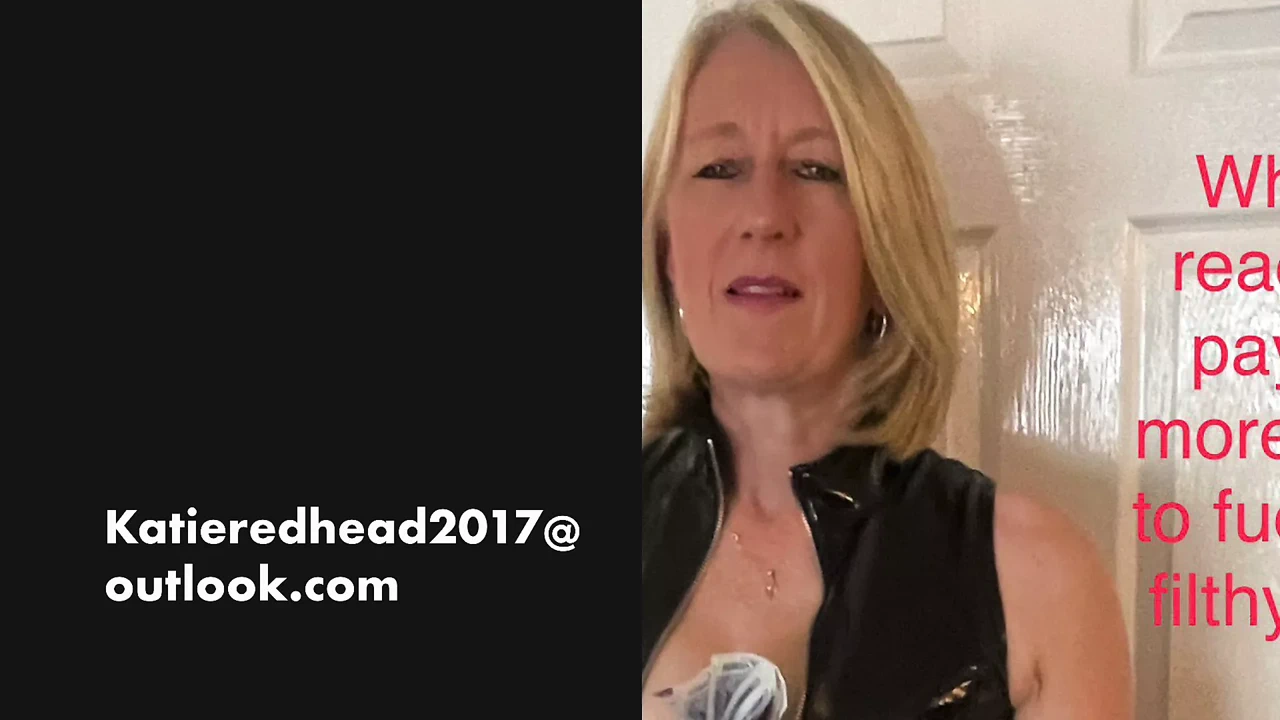 凯蒂为打手提供了额外的肛门