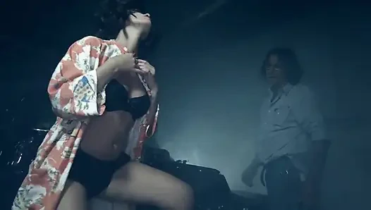 Fractured minds - kompletter porno-film mit Daisy rock