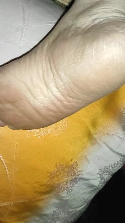 Granny feet