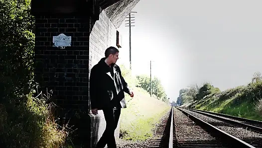 Hot Chicken Sits on a Huge Cock