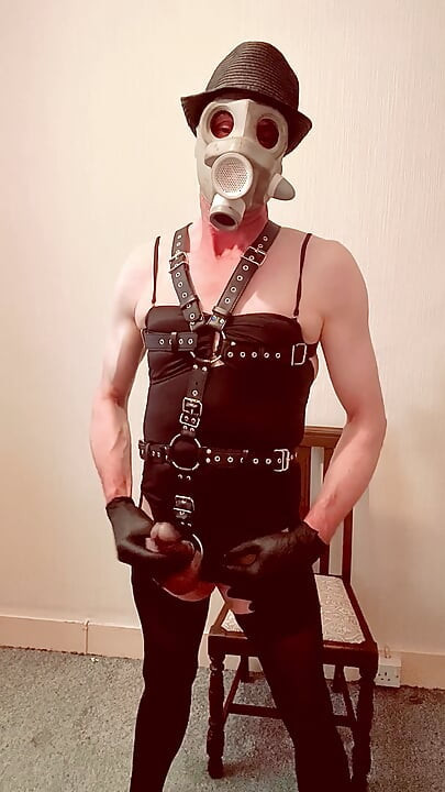 Erecție solidă și dură cu steampunk