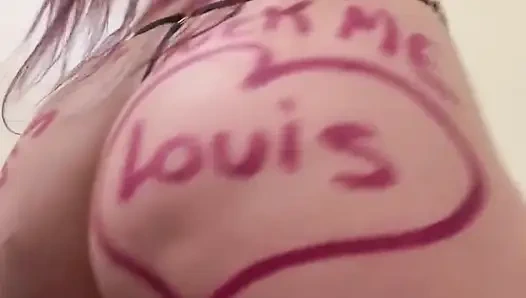 Aku pengen banget jilat pantatku