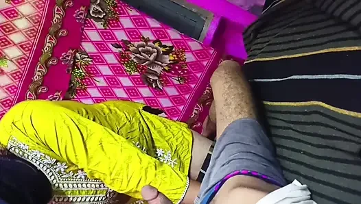 Hintli kız autdoor'da sıkı amcık, hintli ateşli sıkı amcık köylü çıplak tam xxx video büyük göğüs ve meme uçları büyük kız götü