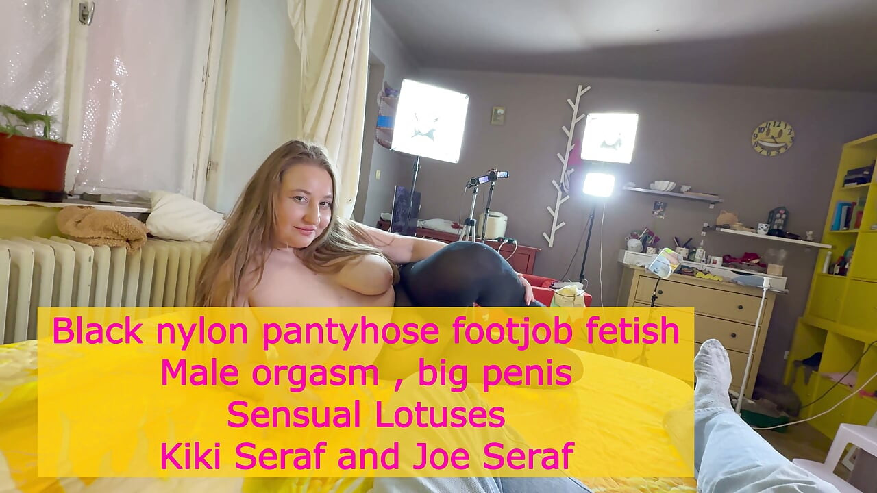 Black nylon pantyhose footjob fetish_Male orgasm , big penis