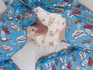 Hot Abdl Pees Over Himself and Cums
