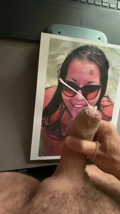 Cum on Pic Tribute To Claudiagreen
