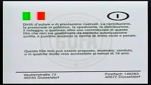 Olgun kulüp sürtükleri vahşi grup sikiş festivalinde sırılsıklam